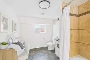 364 Lester Ave, Oakland, CA 94606 - Photo 45