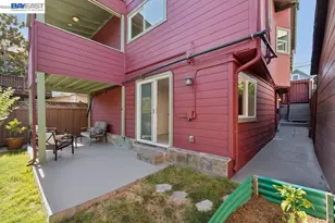364 Lester Ave, Oakland, CA 94606 - Photo 19