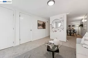 364 Lester Ave, Oakland, CA 94606 - Photo 17