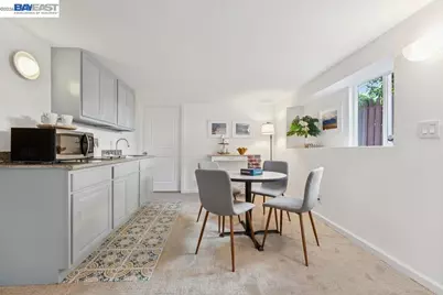 364 Lester Ave, Oakland, CA 94606 - Photo 15