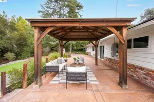 9338 Crow Canyon Rd, Castro Valley, CA 94552 - Photo 61