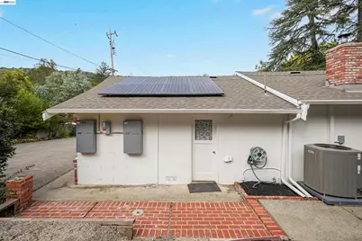 9338 Crow Canyon Rd, Castro Valley, CA 94552 - Photo 75
