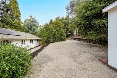 9338 Crow Canyon Rd, Castro Valley, CA 94552 - Photo 71