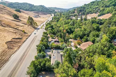 9338 Crow Canyon Rd, Castro Valley, CA 94552 - Photo 83