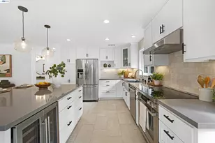 9338 Crow Canyon Rd, Castro Valley, CA 94552 - Photo 19