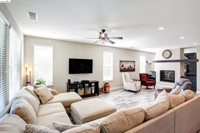 653 Waterwood Dr, Rio Vista, CA 94571 - Photo 19