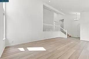 900 Augusta Dr, Moraga, CA 94556 - Photo 11