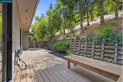 900 Augusta Dr, Moraga, CA 94556 - Photo 43