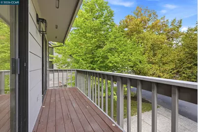 900 Augusta Dr, Moraga, CA 94556 - Photo 39