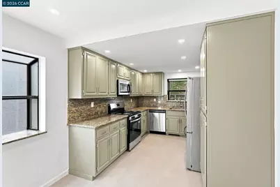 900 Augusta Dr, Moraga, CA 94556 - Photo 17
