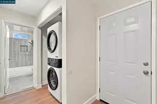 42 Emery Bay Dr, Emeryville, CA 94608 - Photo 27