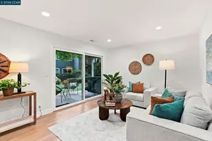 42 Emery Bay Dr, Emeryville, CA 94608 - Photo 9