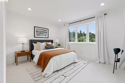 626 Caldwell Rd, Oakland, CA 94611 - Photo 39