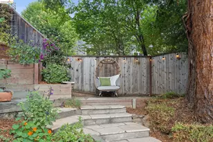 626 Caldwell Rd, Oakland, CA 94611 - Photo 51