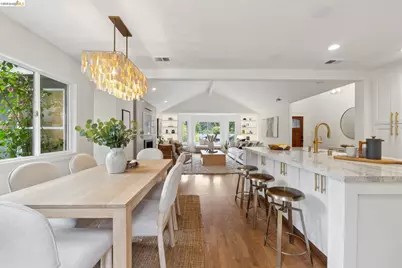 626 Caldwell Rd, Oakland, CA 94611 - Photo 11