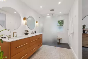626 Caldwell Rd, Oakland, CA 94611 - Photo 27