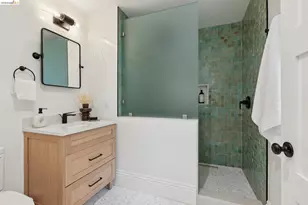 626 Caldwell Rd, Oakland, CA 94611 - Photo 41