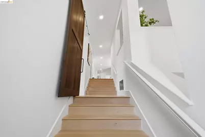 857A Mountain View Drive, Lafayette, CA 94549 - Photo 11