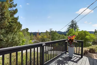 11 Las Palomas, Orinda, CA 94563 - Photo 3