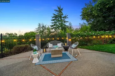 11 Las Palomas, Orinda, CA 94563 - Photo 15