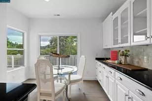 27 Stanton Ave, Orinda, CA 94563 - Photo 7
