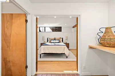 1269 Hopkins St, Berkeley, CA 94702 - Photo 19