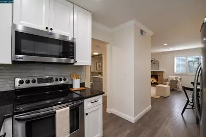 1152 Maywood Lane, Martinez, CA 94553 - Photo 9