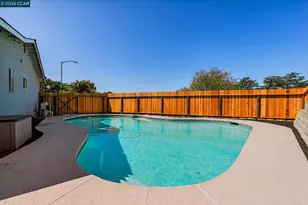 1628 Kingsly Dr, Pittsburg, CA 94565 - Photo 37