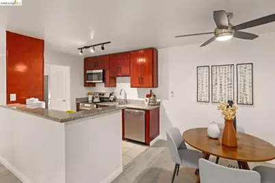385 Jayne Ave #109, Oakland, CA 94610 - Photo 9