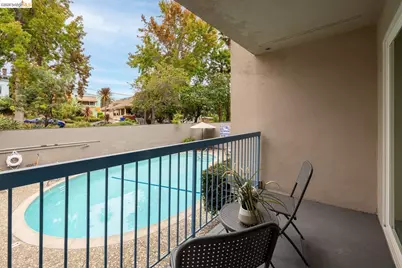 385 Jayne Ave #109, Oakland, CA 94610 - Photo 21
