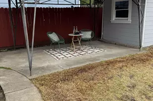 829 Aileen St, Oakland, CA 94608 - Photo 25