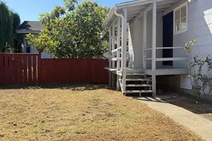 829 Aileen St, Oakland, CA 94608 - Photo 23