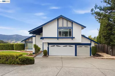 3814 Painted Pony Rd, El Sobrante, CA 94803 - Photo 1