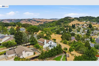3814 Painted Pony Rd, Richmond, CA 94803 - Photo 39