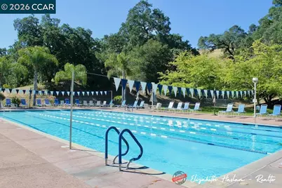 2500 Ptarmigan Dr #4, Walnut Creek, CA 94595 - Photo 77