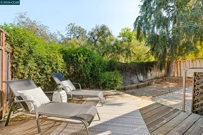 2001 Ellington Terrace, Pleasant Hill, CA 94523 - Photo 23