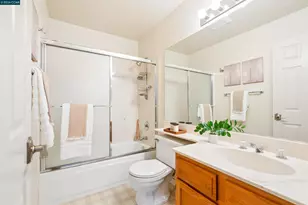2001 Ellington Terrace, Pleasant Hill, CA 94523 - Photo 19