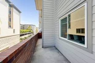 6400 Christie Ave, Emeryville, CA 94608 - Photo 25