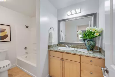 6400 Christie Ave #4118, Emeryville, CA 94608 - Photo 21