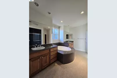 1896 Lourdes Court, Tracy, CA 95304 - Photo 25