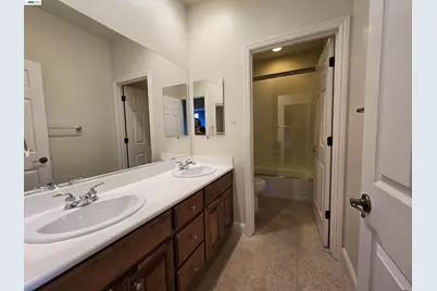 1896 Lourdes Court, Tracy, CA 95304 - Photo 33