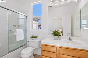 29207 Marshbrook Dr, Hayward, CA 94545 - Photo 67