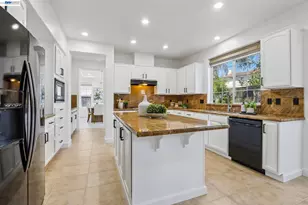 29207 Marshbrook Dr, Hayward, CA 94545 - Photo 27