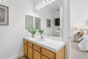 29207 Marshbrook Dr, Hayward, CA 94545 - Photo 43