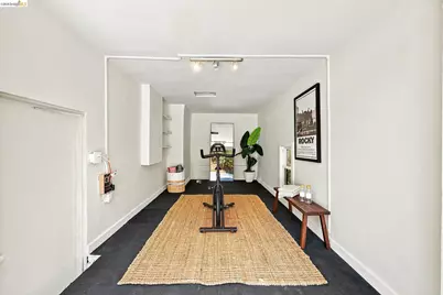 939 Hillcroft Circle, Oakland, CA 94610 - Photo 37