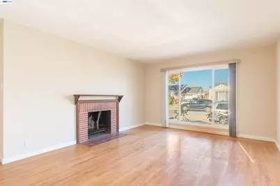 15079 Costela St, San Leandro, CA 94579 - Photo 5