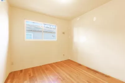 16182 Via Media, San Lorenzo, CA 94580 - Photo 17