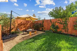 5327 Brann St, Oakland, CA 94619 - Photo 33