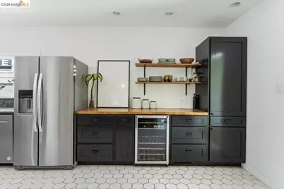 5327 Brann St, Oakland, CA 94619 - Photo 5