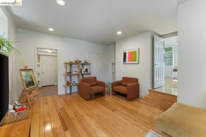 5327 Brann St, Oakland, CA 94619 - Photo 17